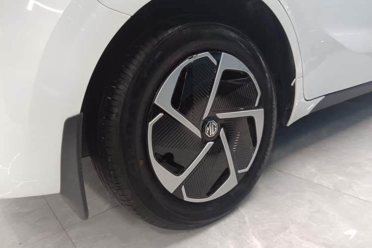 Used MG 4 EV 2026 Model 437 Composed Edition Right Rear Wheel Hub