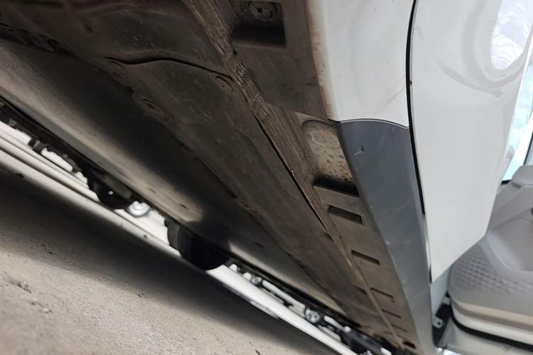 Used MG 4 EV 2026 Model 437 All-in-One Edition Right Side Sill