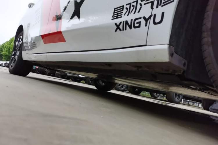 Used MG 4 EV 2026 Model 530 Smart Fun Edition Right Side Sill