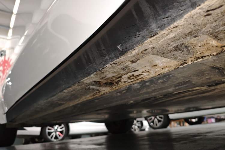 Used MG 4 EV 2026 Model 437 All-in-One Edition Right Side Sill