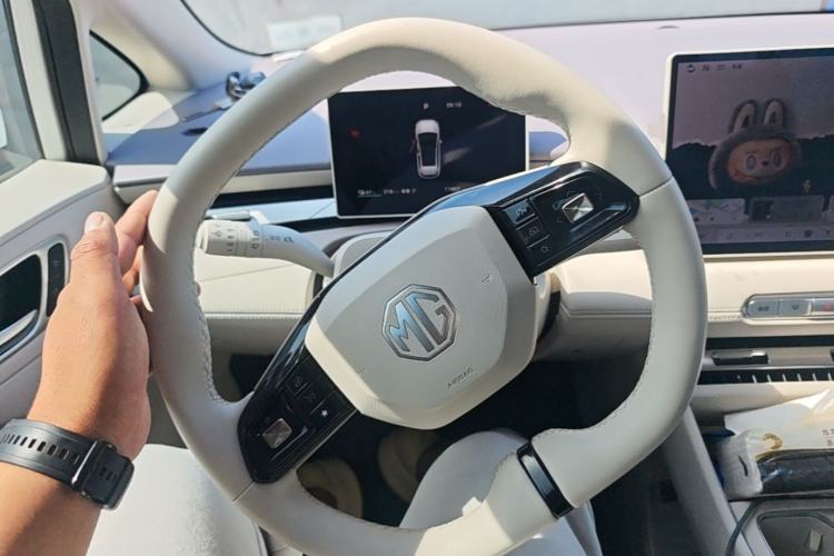 Used MG 4 EV 2026 Model 437 Composed Edition Steering Wheel