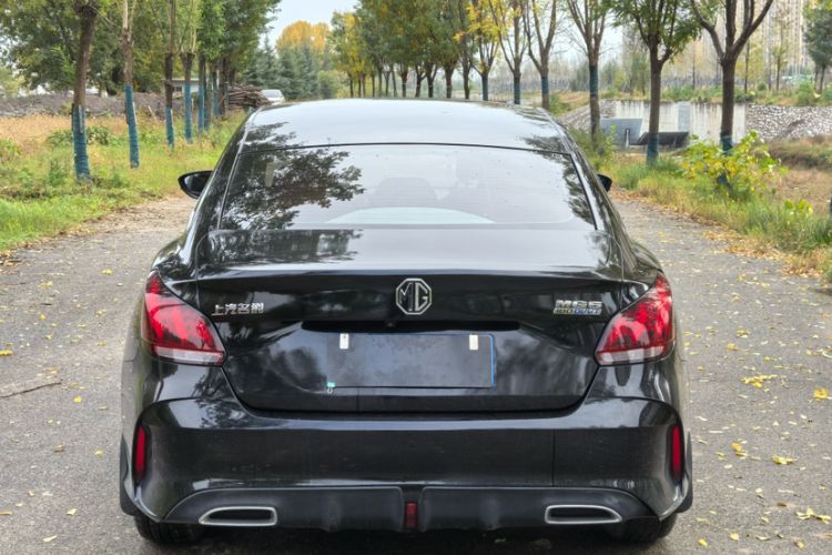 Used MG 5 2021 Revised Version 180 DVVT CVT Youth Luxury Edition Exterior 3