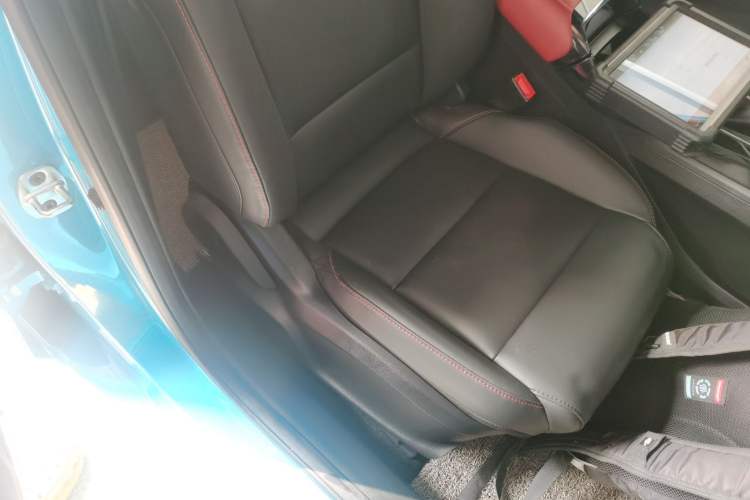 Used MG 5 2022 180 DVVT CVT Youth Luxury Edition Right Front Seat