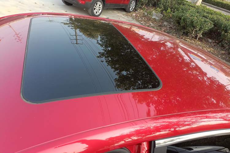 Used MG 5 2025 180 DVVT Global Luxury Edition Roof