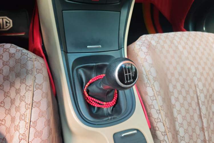 Used MG 5 2012 1.5L Manual Fashion Edition Gear Lever