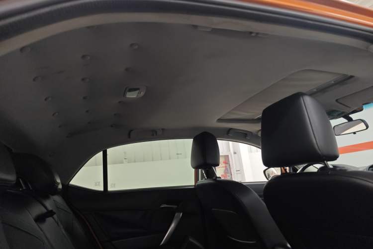Used MG 5 2012 1.5L Automatic Navigation Edition Headliner