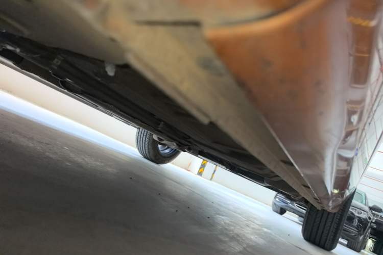 Used MG 5 2012 1.5L Automatic Elite Edition Chassis Front Left