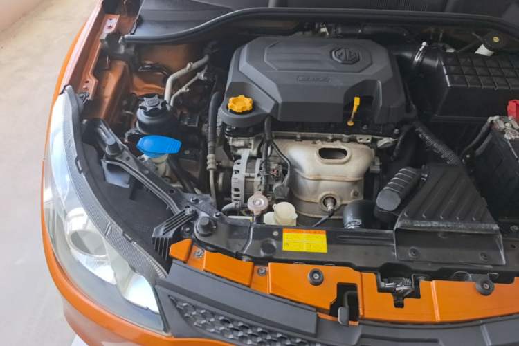 Used MG 5 2012 1.5L Automatic Elite Edition Engine Bay Right