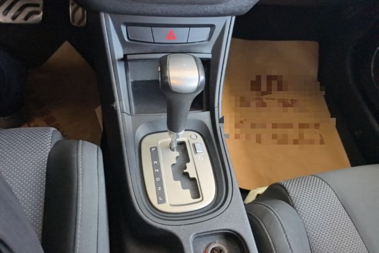 Used MG 5 2012 1.5L Automatic Elite Edition Gear Lever