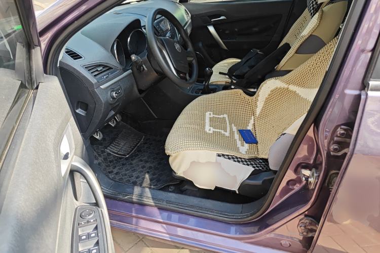 Used MG 5 2012 1.5L Manual Elite Edition Driver Seat