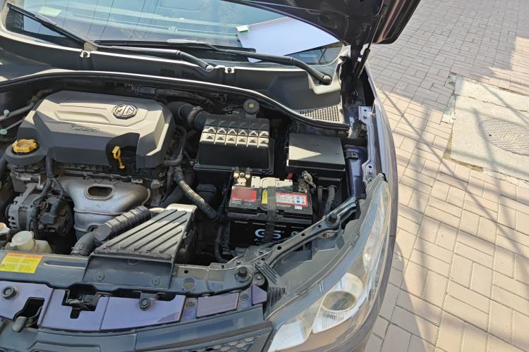 Used MG 5 2012 1.5L Manual Elite Edition Engine Bay Left
