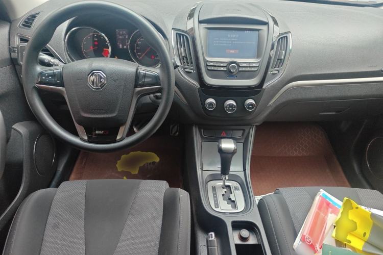 Used MG 5 2012 1.5L Automatic Luxury Edition Center Console