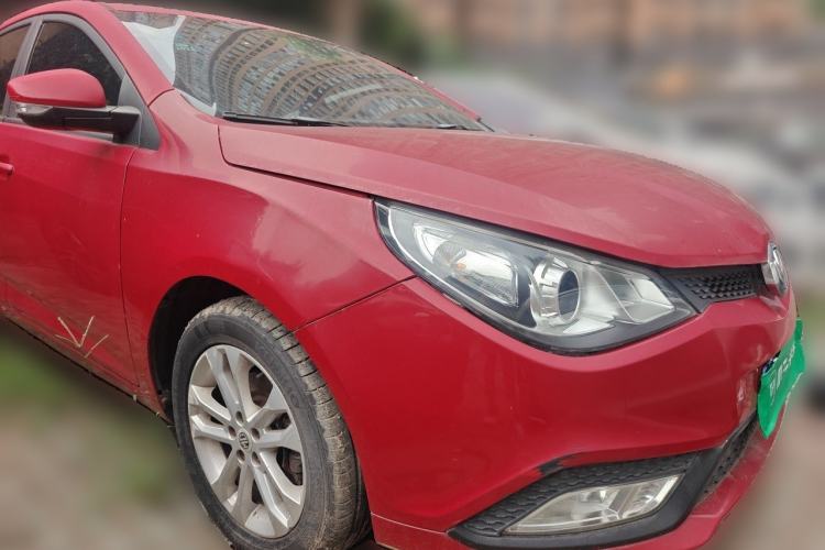 Used MG 5 2012 1.5L Automatic Luxury Edition Front Right 45 Deg