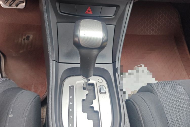 Used MG 5 2012 1.5L Automatic Luxury Edition Gear Lever