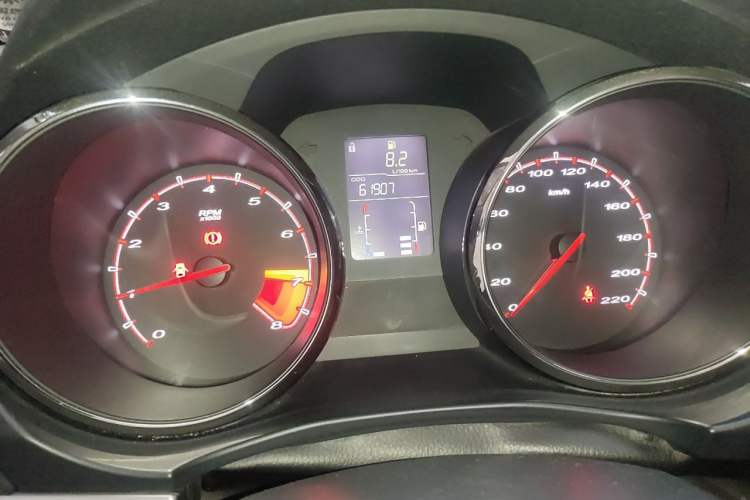 Used MG 5 2012 1.5L Manual Elite Edition Instrument Cluster