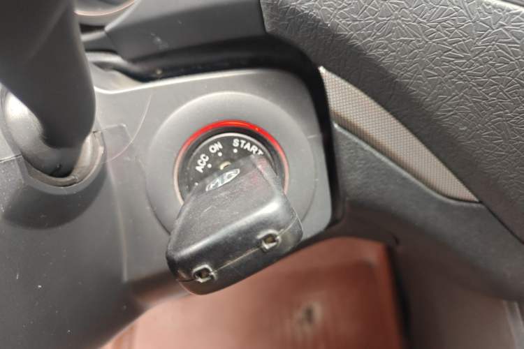 Used MG 5 2012 1.5L Automatic Luxury Edition Vehicle Key