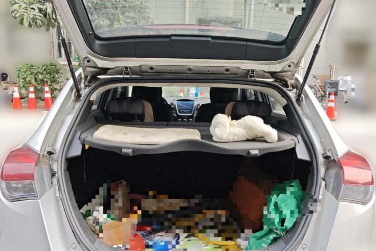 Used MG 5 2012 1.5L Automatic Luxury Edition Trunk