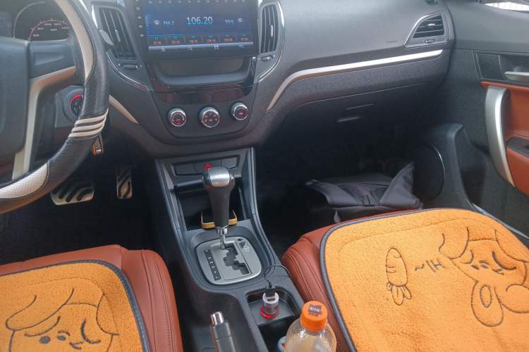 Used MG 5 2012 1.5L Automatic Elite Edition Audio And AC Panel