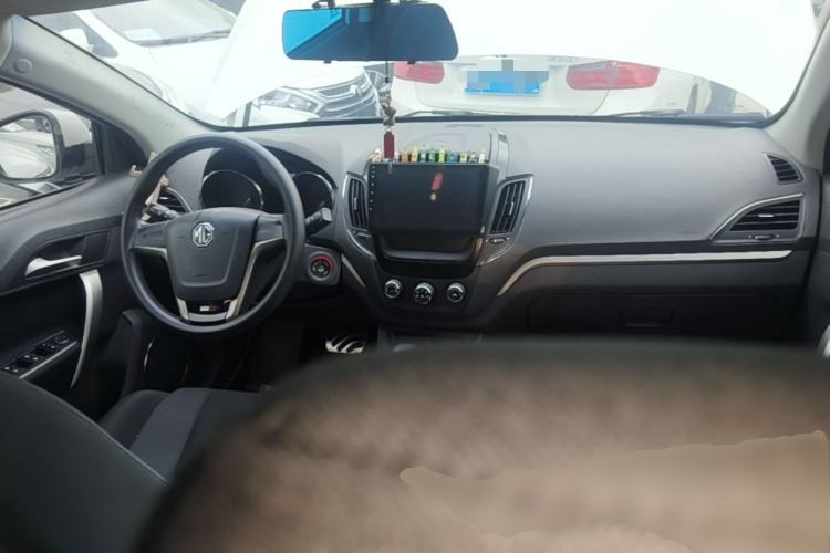 Used MG 5 2012 1.5L Automatic Elite Edition Center Console