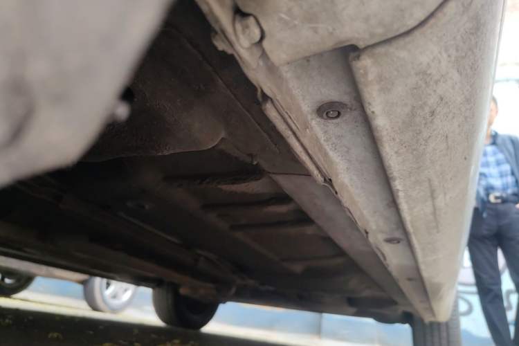 Used MG 5 2012 1.5L Automatic Elite Edition Chassis Front Left