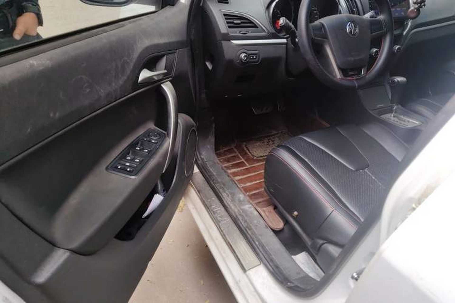 Used MG 5 2012 1.5L Automatic Elite Edition Driver Seat