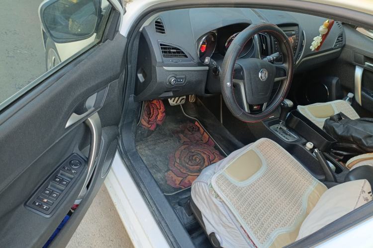 Used MG 5 2012 1.5L Automatic Elite Edition Driver Seat