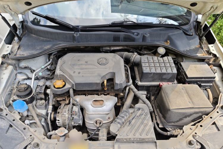 Used MG 5 2012 1.5L Automatic Elite Edition Engine Bay