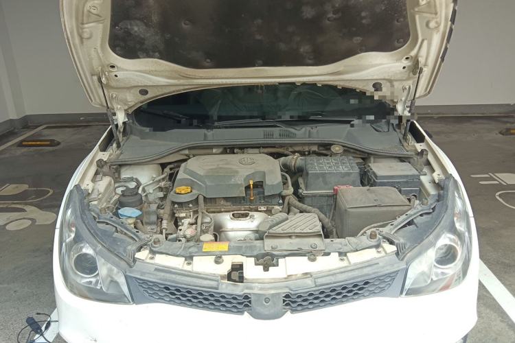 Used MG 5 2012 1.5L Automatic Elite Edition Engine Bay