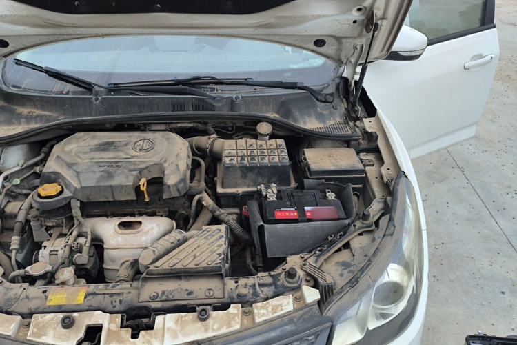 Used MG 5 2012 1.5L Manual Elite Edition Engine Bay Left