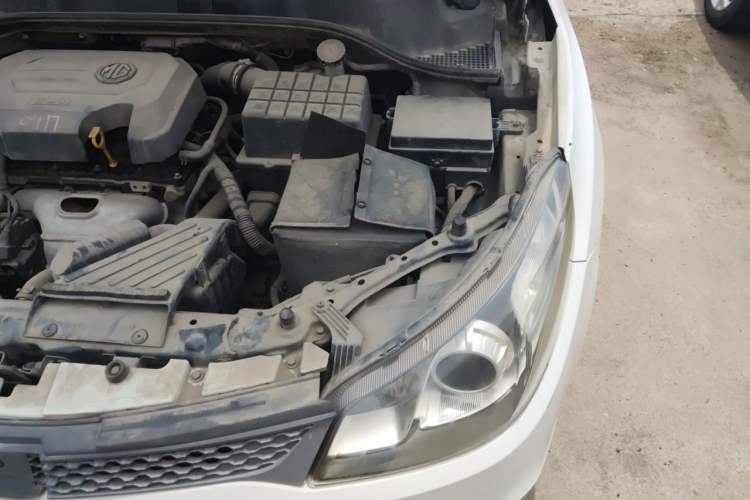 Used MG 5 2012 1.5L Manual Elite Edition Engine Bay Left