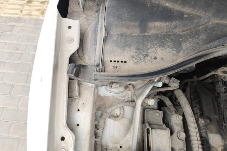 Used MG 5 2012 1.5L Manual Elite Edition Engine Bay Right