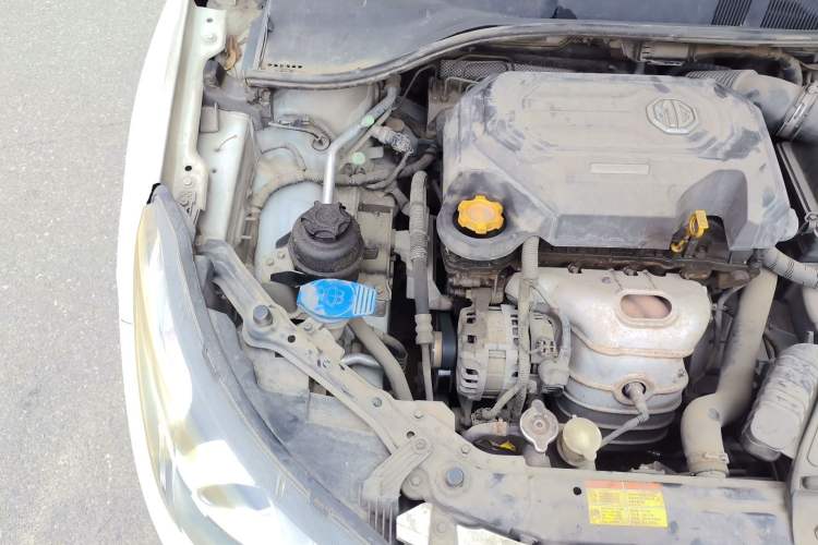 Used MG 5 2012 1.5L Automatic Luxury Edition Engine Bay Right