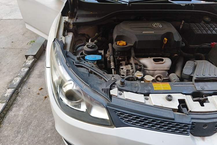 Used MG 5 2012 1.5L Automatic Luxury Edition Engine Bay Right