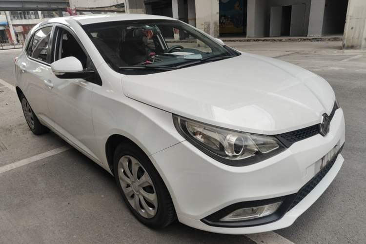 Used MG 5 2012 1.5L Automatic Elite Edition Front Right 45 Deg