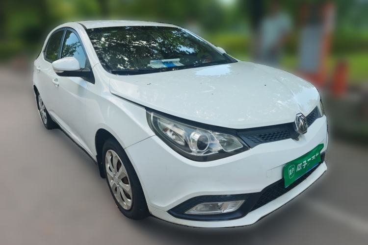 Used MG 5 2012 1.5L Manual Fashion Edition Front Right 45 Deg