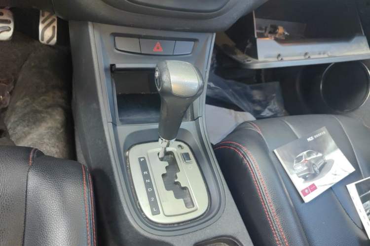 Used MG 5 2012 1.5L Automatic Elite Edition Gear Lever
