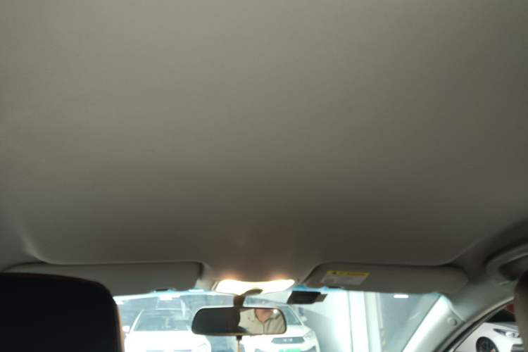 Used MG 5 2012 1.5L Automatic Elite Edition Headliner