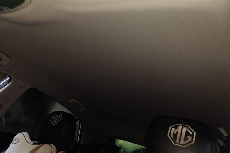 Used MG 5 2012 1.5L Automatic Elite Edition Headliner
