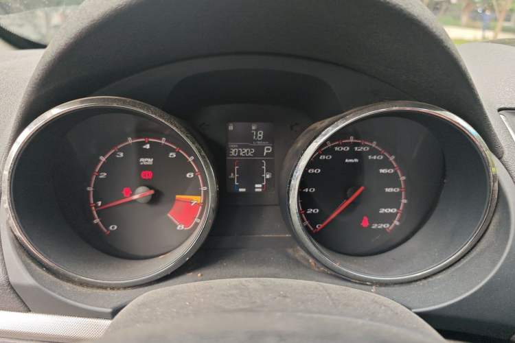 Used MG 5 2012 1.5L Automatic Luxury Edition Instrument Cluster