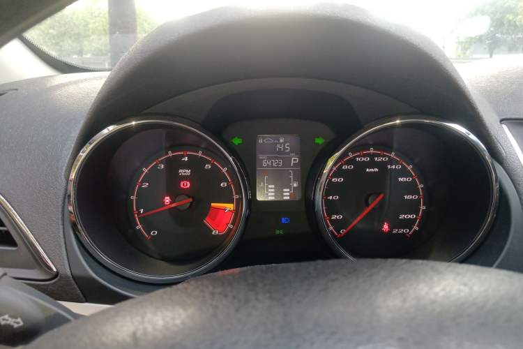 Used MG 5 2012 1.5L Automatic Elite Edition Instrument Cluster