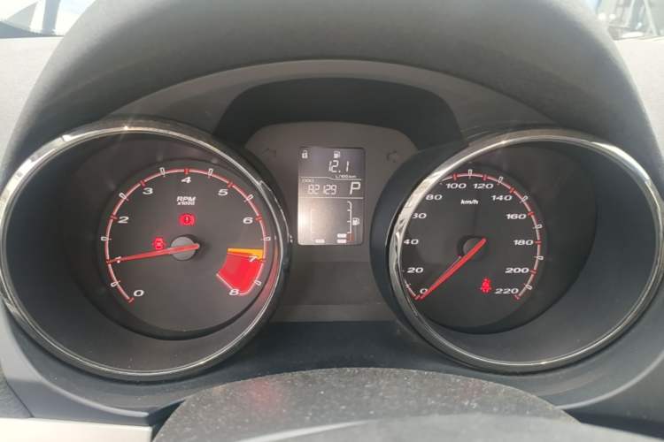 Used MG 5 2012 1.5L Automatic Elite Edition Instrument Cluster