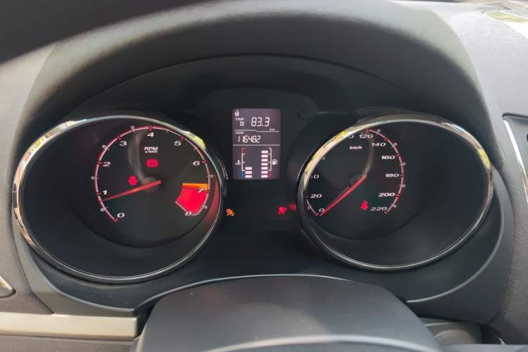 Used MG 5 2012 1.5L Manual Fashion Edition Instrument Cluster