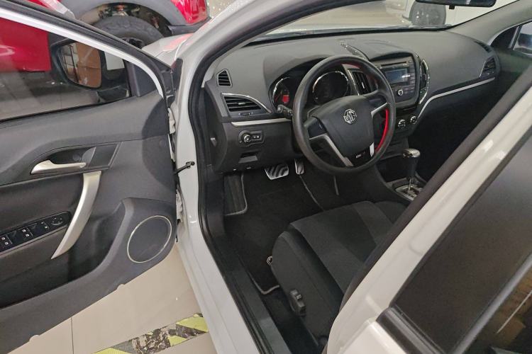 Used MG 5 2012 1.5L Automatic Elite Edition Interior 2