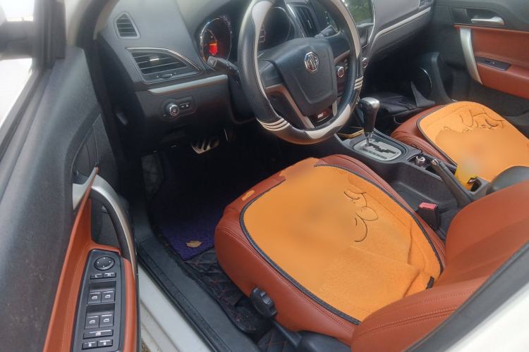 Used MG 5 2012 1.5L Automatic Elite Edition Interior 3