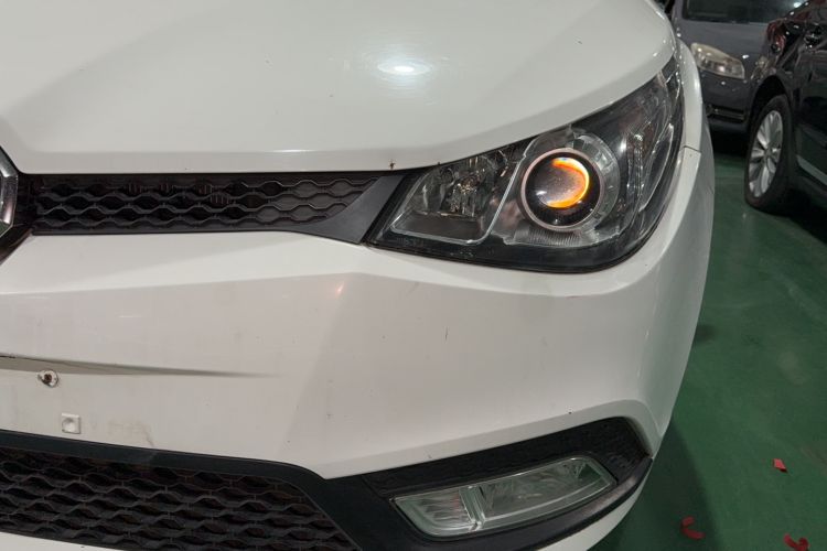 Used MG 5 2012 1.5L Automatic Elite Edition Left Front Headlight