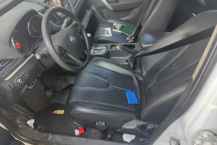 Used MG 5 2012 1.5L Automatic Elite Edition Left Front Seat