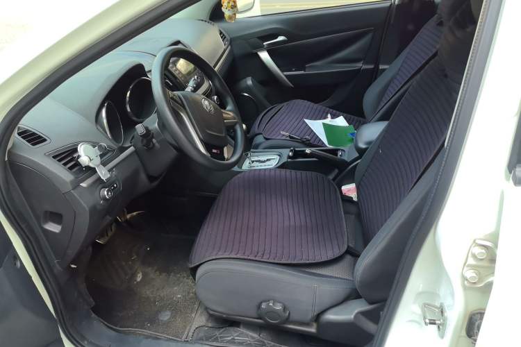 Used MG 5 2012 1.5L Automatic Luxury Edition Left Front Seat