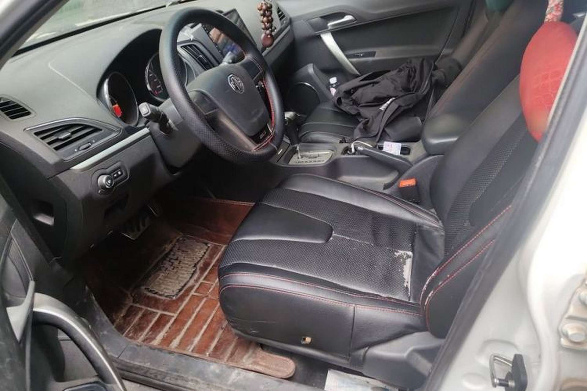 Used MG 5 2012 1.5L Automatic Elite Edition Left Front Seat