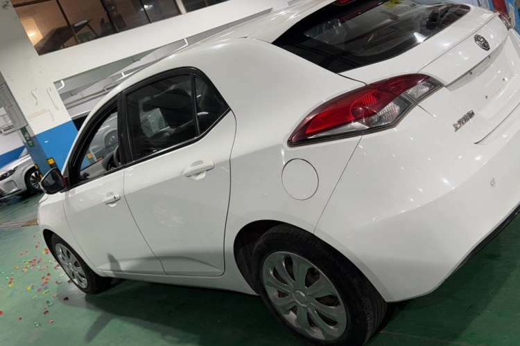 Used MG 5 2012 1.5L Automatic Elite Edition Left Side