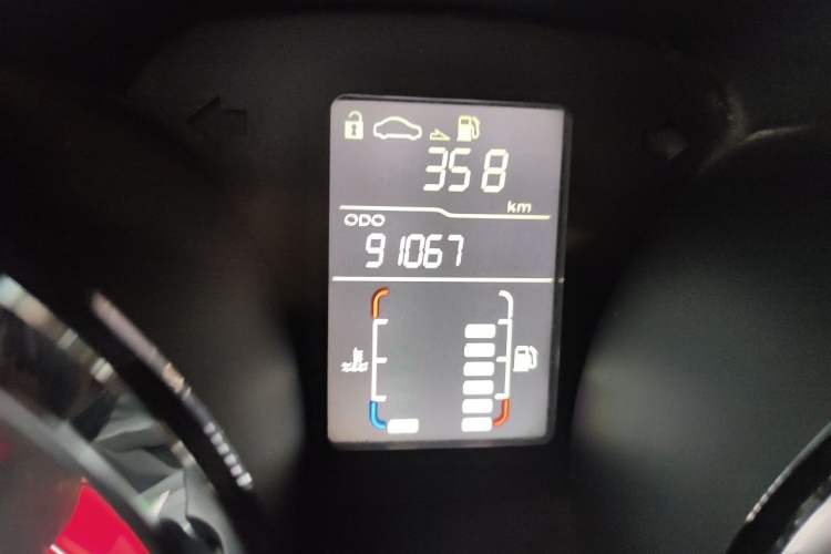 Used MG 5 2012 1.5L Manual Elite Edition Odometer Close Up